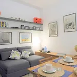 Bohemian 1 Bedroom Flat in Brera District